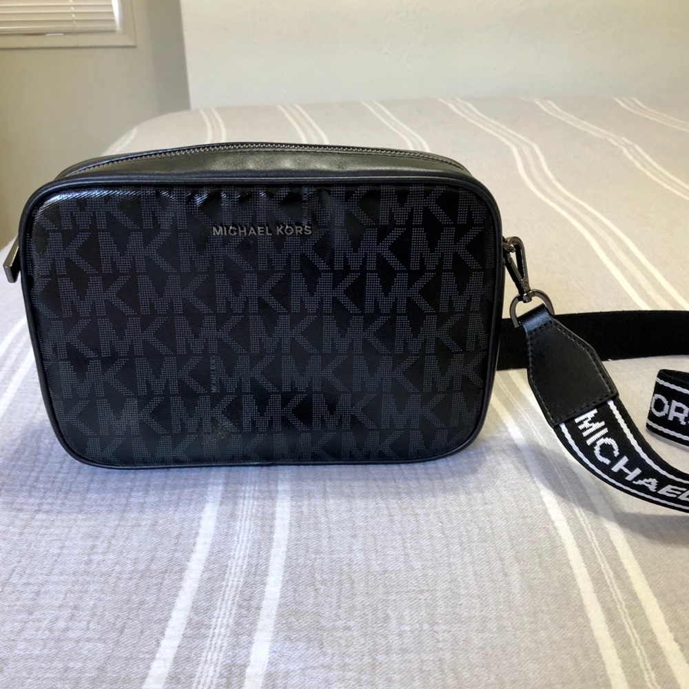 Michael Kors Crossbody